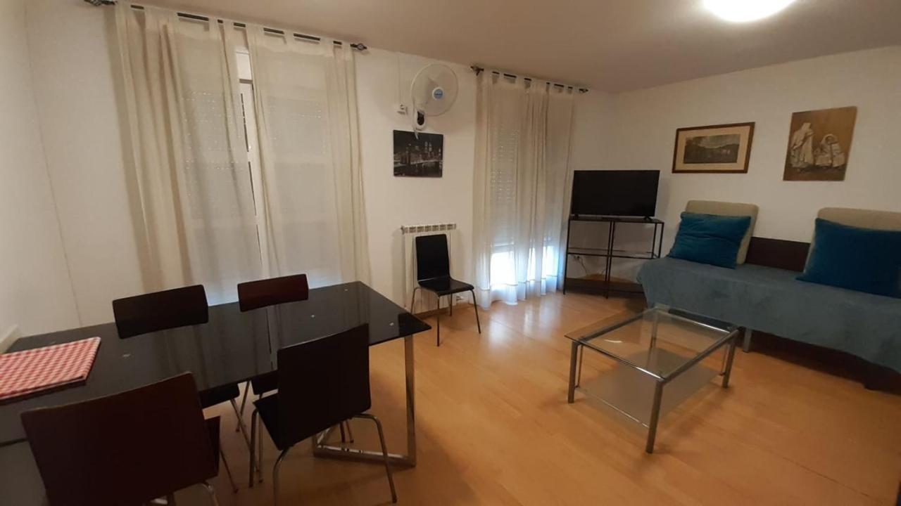 Apartamentos Auhabitat Zaragoza, Edificio De Apartamentos Turisticos Exteriör bild
