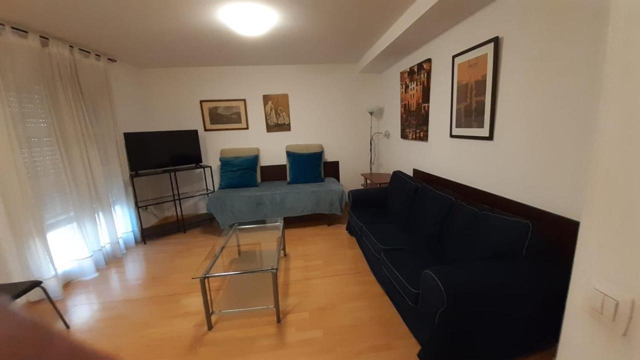 Apartamentos Auhabitat Zaragoza, Edificio De Apartamentos Turisticos Exteriör bild