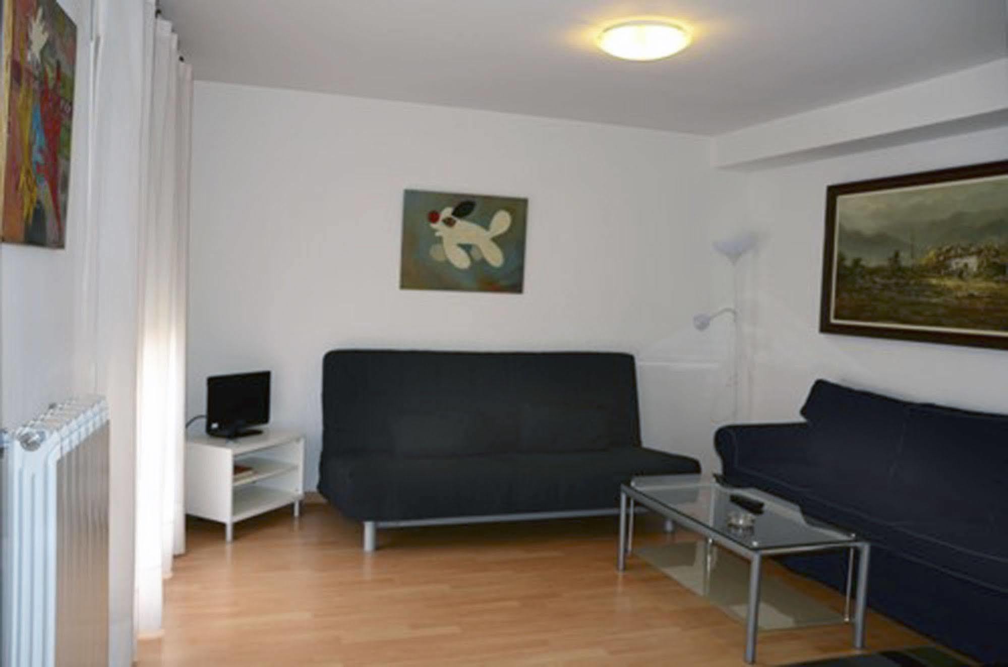 Apartamentos Auhabitat Zaragoza, Edificio De Apartamentos Turisticos Exteriör bild